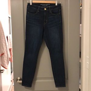 American Eagle Hi-Rise Jegging